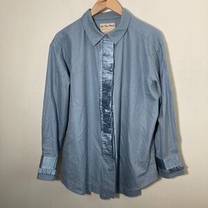 We the free women’s shirt